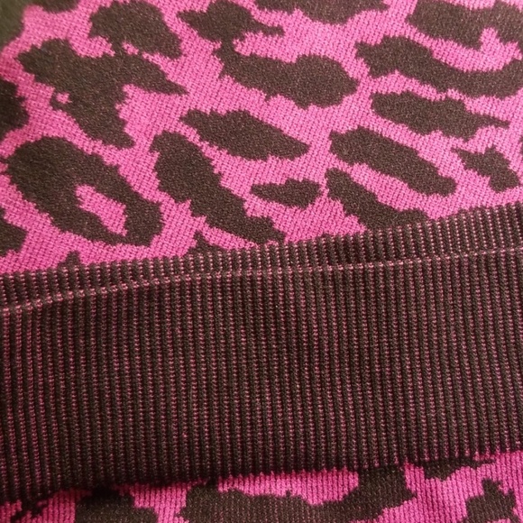 Anabel Connection Pink Cheetah  Leggings - Picture 3 of 5
